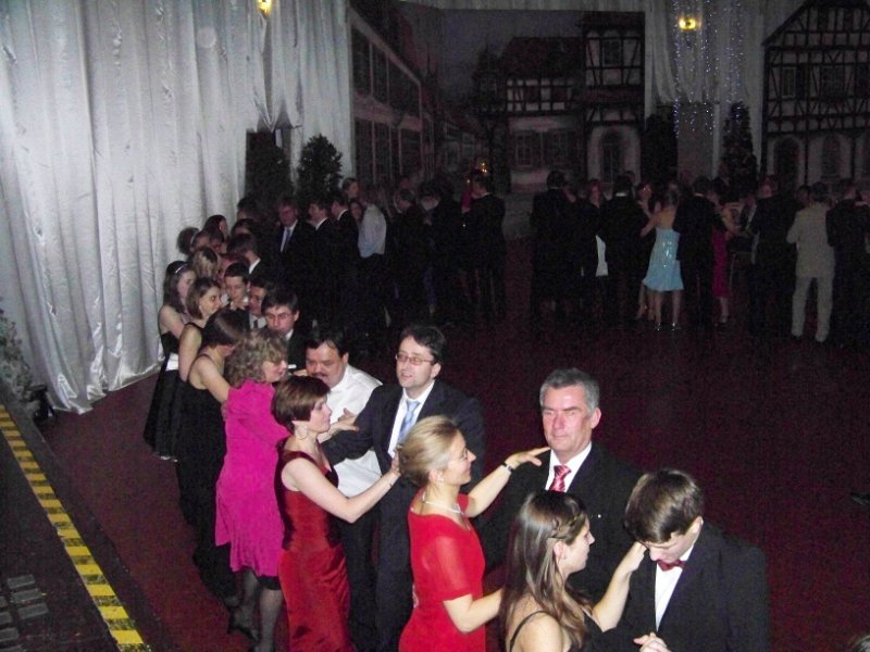 2010-12-11BallBaumhain 122